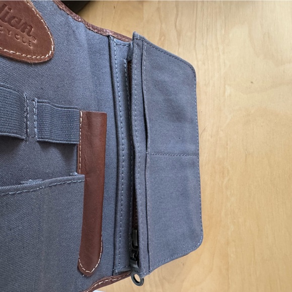 Indian motorcycle. Brown Leather Men's travel bag. - Picture 7 of 7